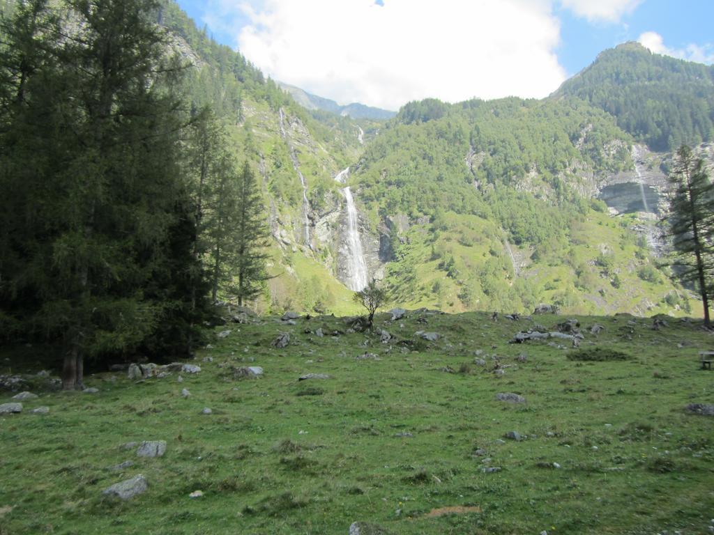 Landhaus Buerse Flattach Kültér fotó