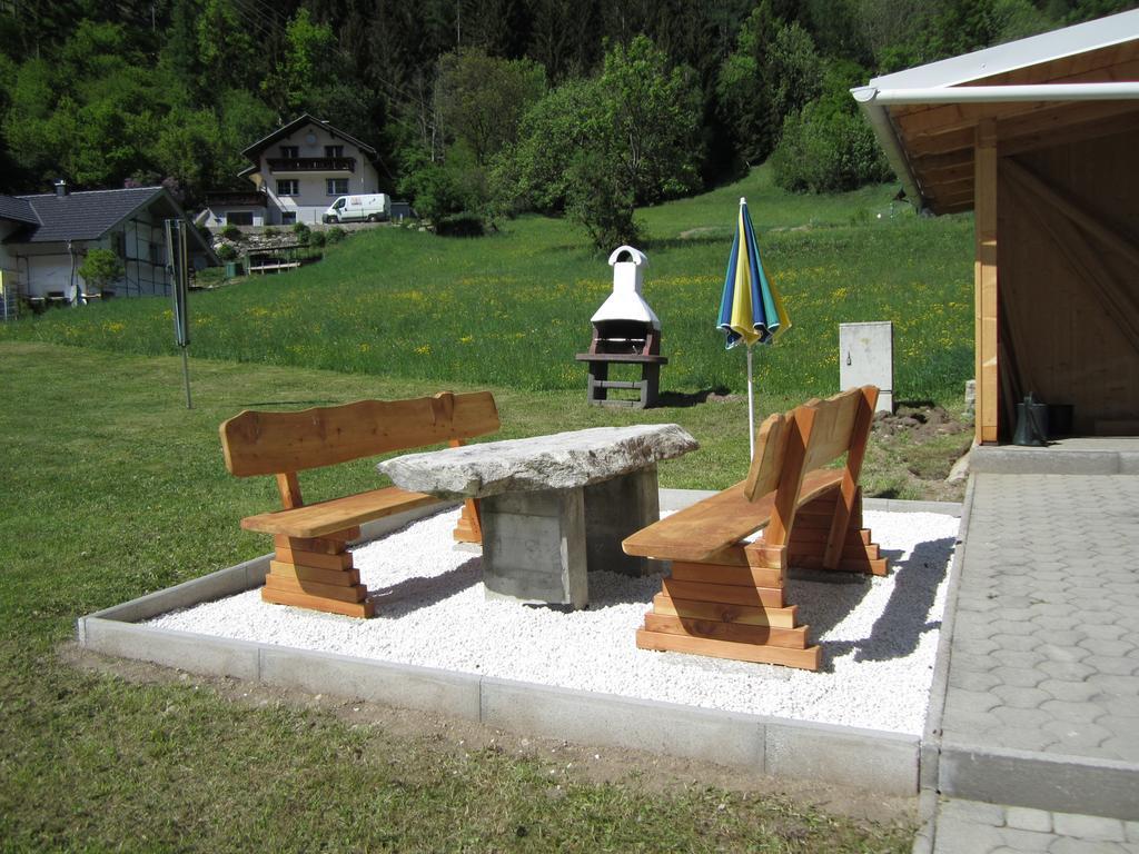 Landhaus Buerse Flattach Kültér fotó